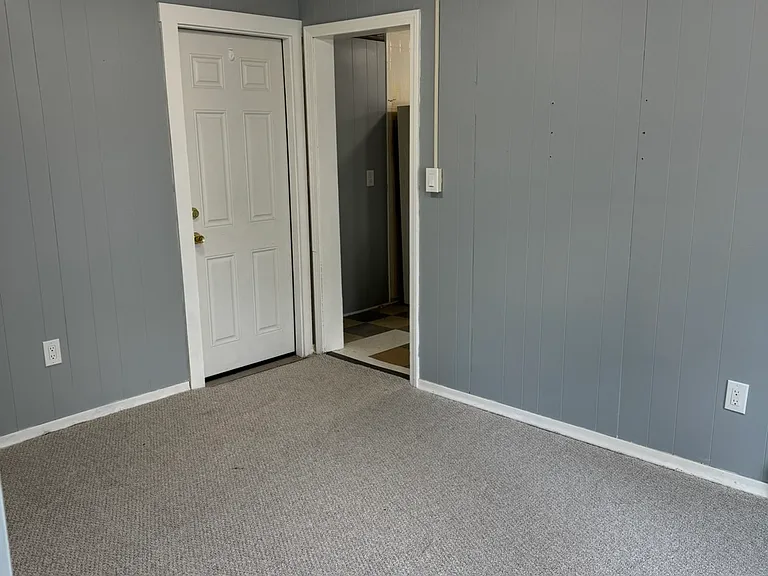 66 Maple St #2 — Photo 6