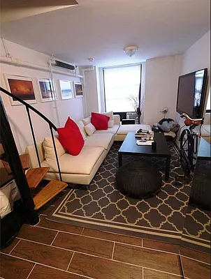 Rented by J PRESTON AND ASSOCIATES INC | media 18