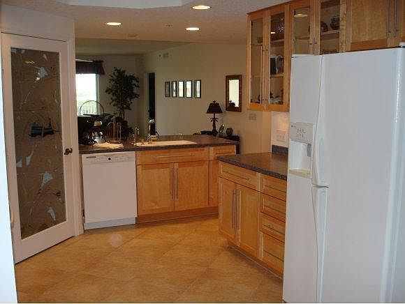 1st image of 8941 Lake Dr APT 503