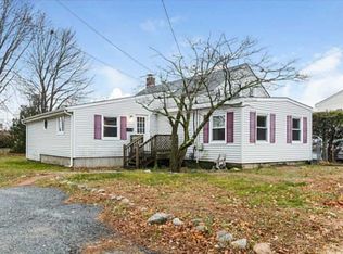 128 Kingwood Ave, Cranston, RI 02920