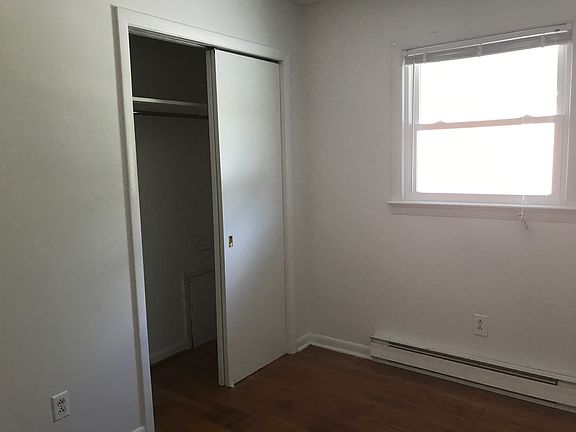 5th image of 920 Shenandoah Ave #1015-3