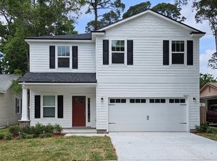 5241 Cruz Rd, Jacksonville, FL 32207