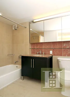 Rented by Halstead Real Estate | media 32