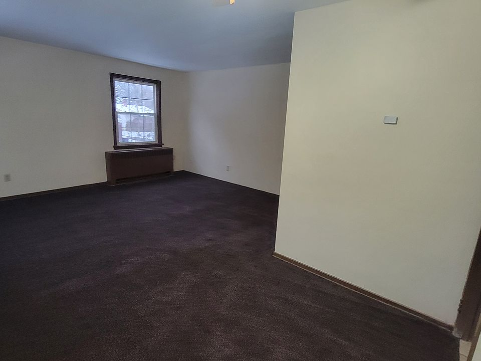 Living/Dinning Area