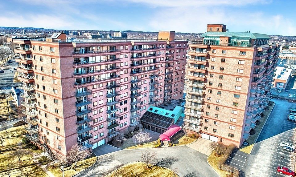 1st image of 3920 Mystic Valley Pkwy APT 220