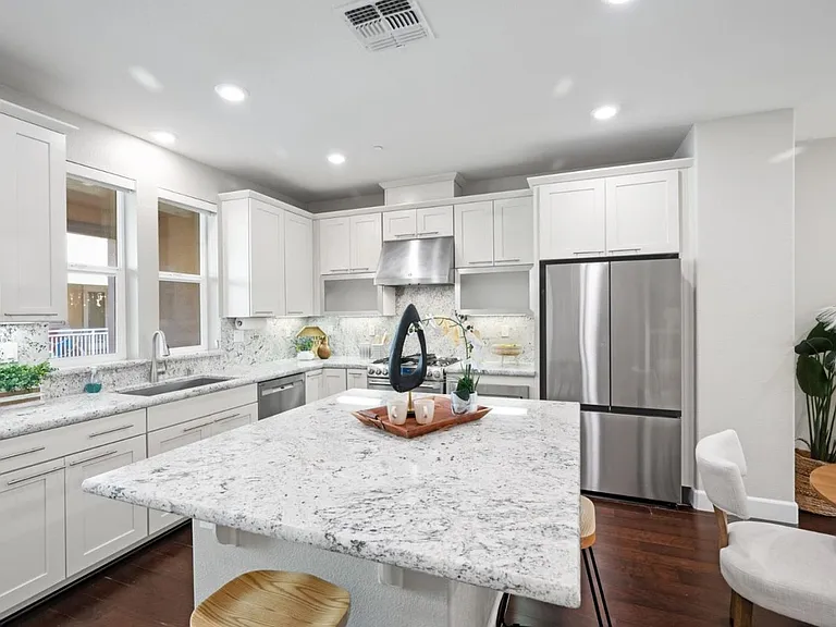 5977 Larkstone Loop — Photo 19
