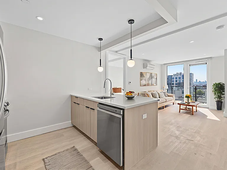 44-15 Broadway #205 — Photo 3