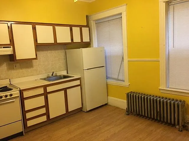 270 Washington St #2 — Photo 5