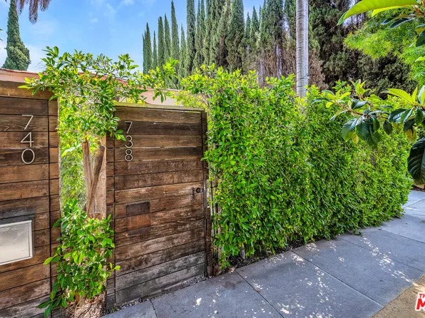 738 Westmount Dr, West Hollywood, CA 90069
