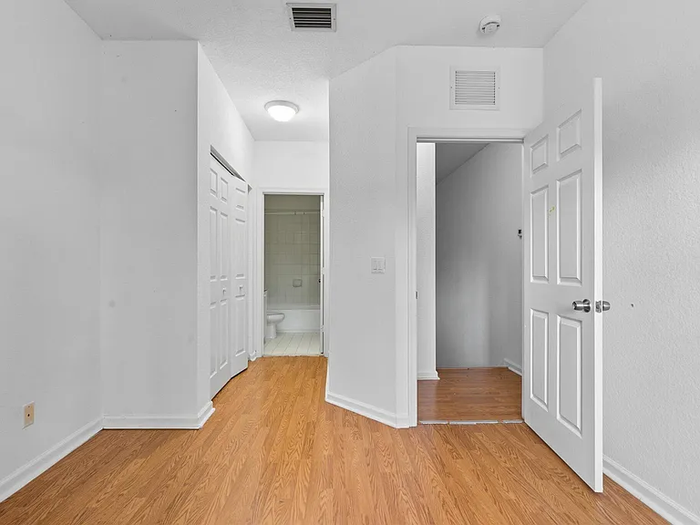 1407 S Santa Catalina Cir — Photo 10