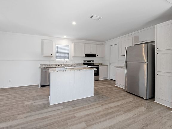 5th image of 1654 Clearwater Largo Rd Lot 910