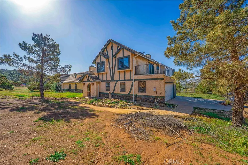 34754 Ellenan Ave photo 1