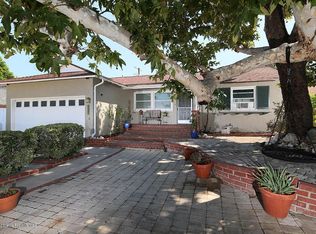 10938 Nassau Ave, Sunland, CA 91040