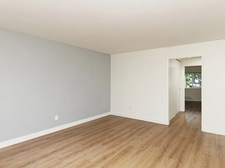 184 Callan — Photo 22