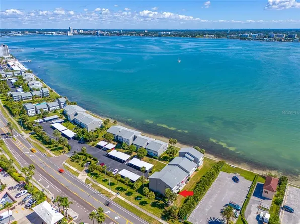 1351 Gulf Blvd APT 119, Clearwater, FL 33767
