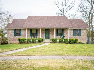 100 Joseph Ct, Radcliff, KY 40160