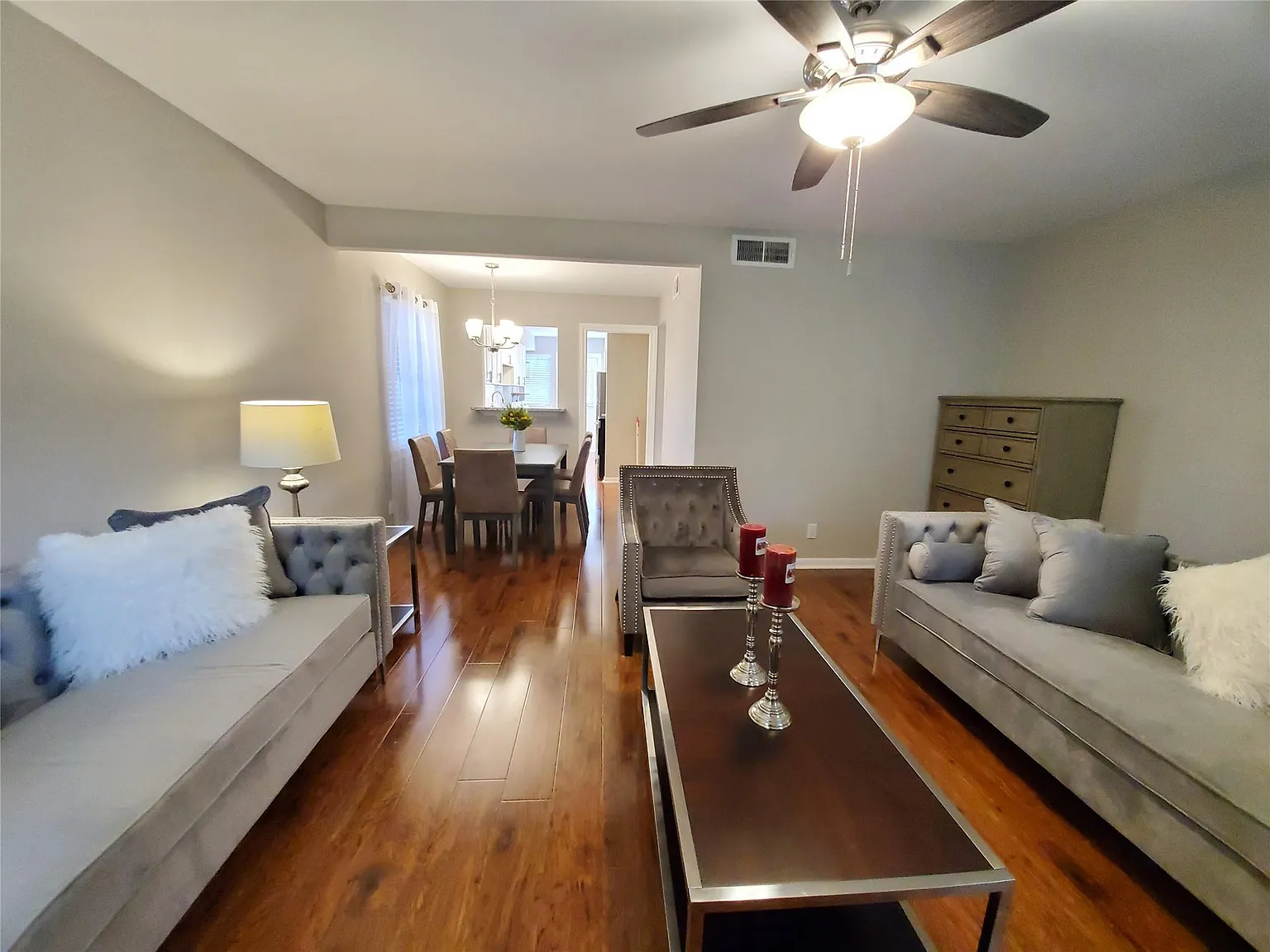 1 bed, 1.0 bath, 744 sqft, $1,175 — Photo 3
