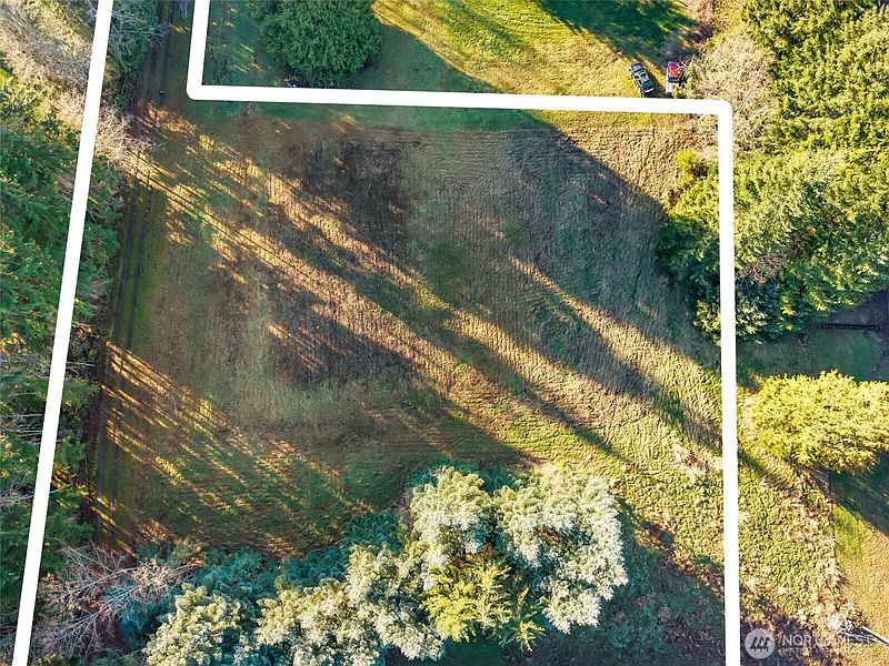 2nd image of 16903 McElroy Road