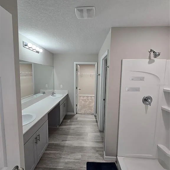 5694 Arlington River Dr — Photo 12
