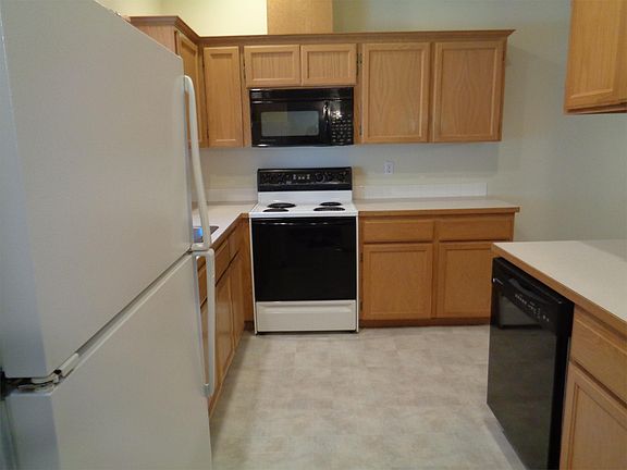 3rd image of 7429 84th Avenue Ct NW #1
