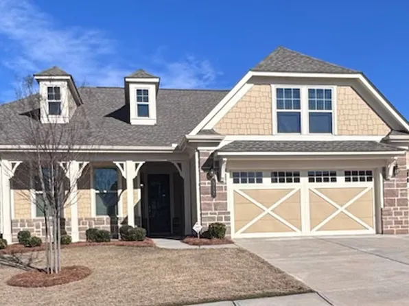 317 Blue Spruce Dr, Peachtree City, GA 30269