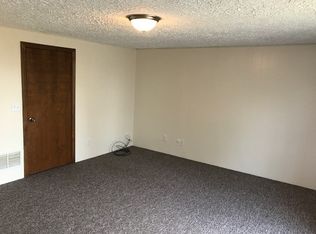 105 Navaho St, Louisville, OH 44641
