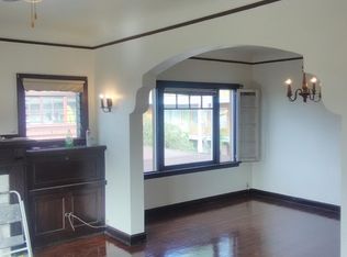 132 Falcon Ave, Long Beach, CA 90802