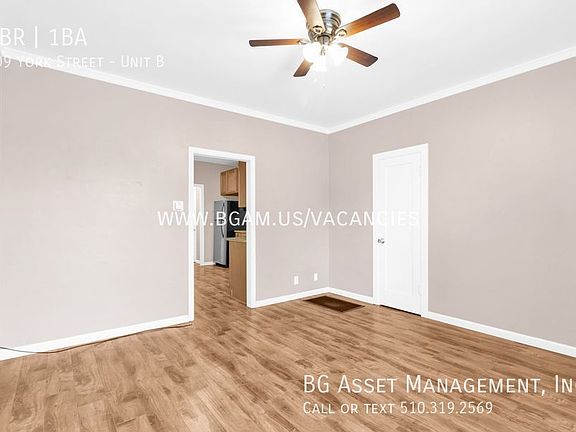 2nd image of 709 York St #B