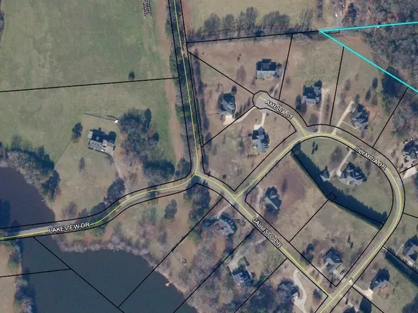 31 Olympia Dr, Winterville, GA 30683