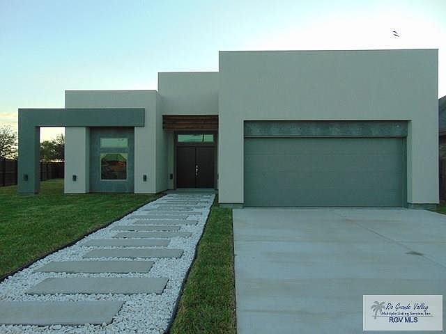 1st image of 3472 Heritage Cir