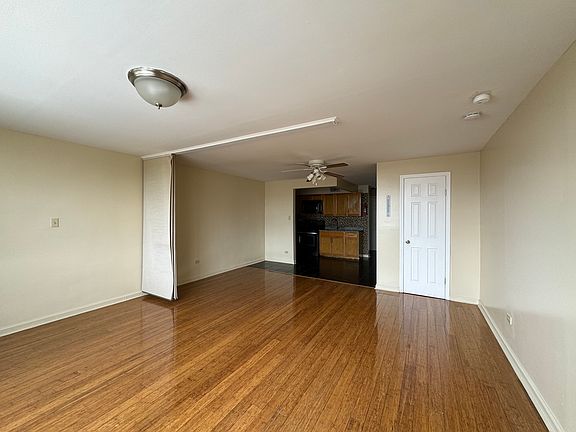 2nd image of 95-15 168th St #38