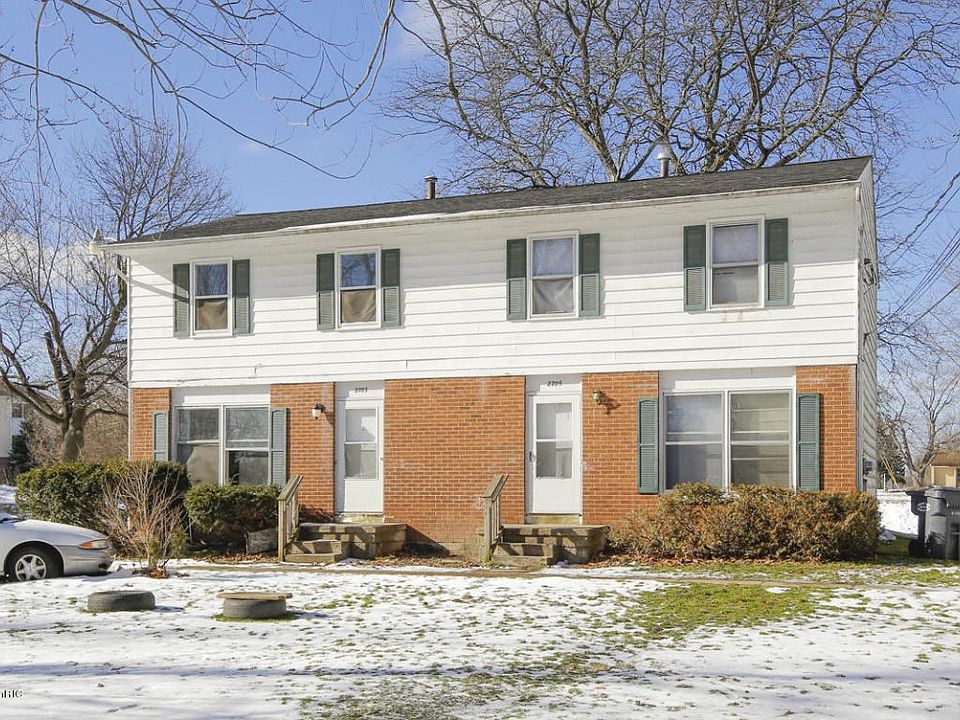 2703-05 Courtlandt Ave-101