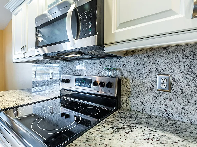 11644 SW Egret Cir #506 — Photo 13