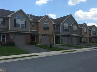 2010 Powell Dr, Chambersburg, PA 17201