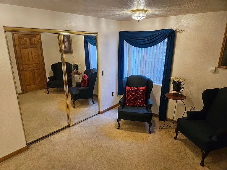 8842 W Ida Pl — Photo 24
