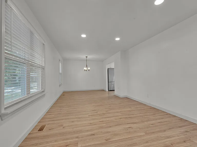 449 Madrina Ct — Photo 4