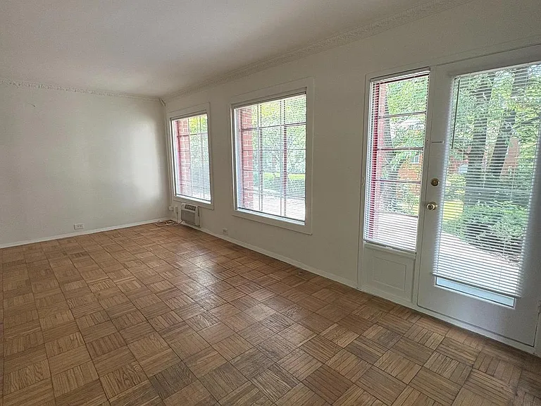 1645 Fitzgerald Ln — Photo 7