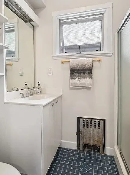 48 Aldie St #2 — Photo 11