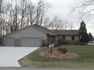 6665 Springbrook Dr, Pickerington, OH 43147