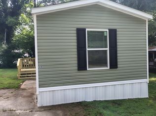 26 Spencer Dr, Ellenwood, GA 30294
