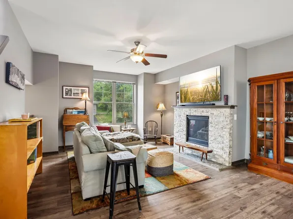 2665 Castle Rock, Fitchburg, WI 53711