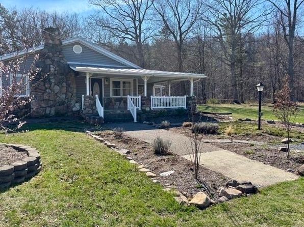 52 Eds Park Dr