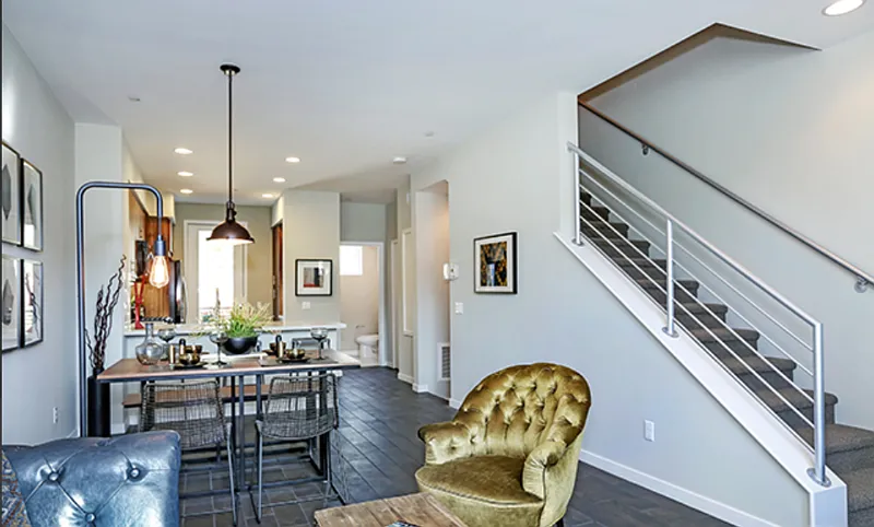 2 bed, 2.5 bath, 1181 sqft, $3,300 — Photo 4