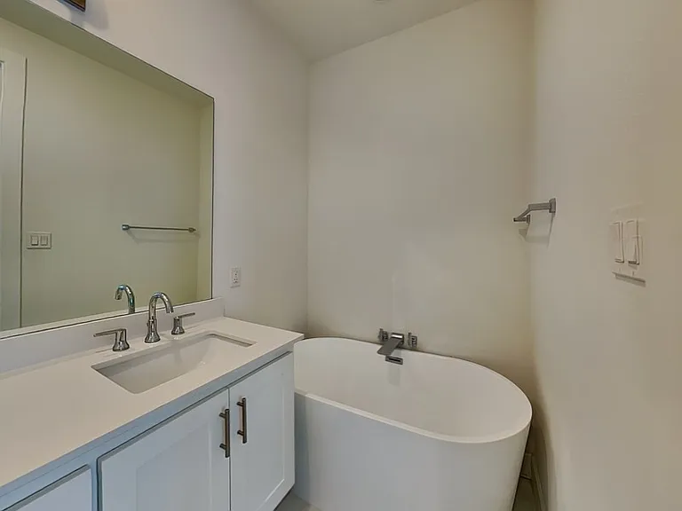 645 N Tyler St #302 — Photo 12