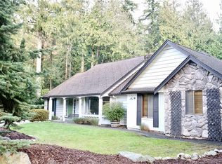 3131 Cherokee Ln, Mount Vernon, WA 98273