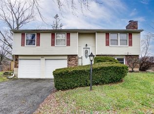 6664 Taywood Rd, Englewood, OH 45322