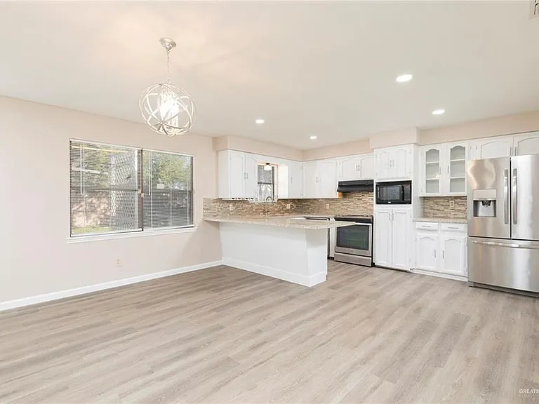 2504 Pecan Ave — Photo 7