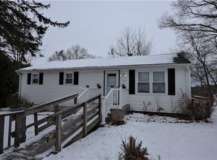 130 Grinnell Ave, Tiverton, RI 02878