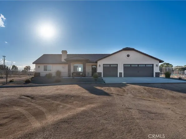 11008 Quinnault Rd, Apple Valley, CA 92308