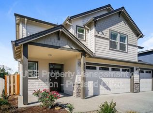 2506 NE Sweetwater Rd #A, Estacada, OR 97023